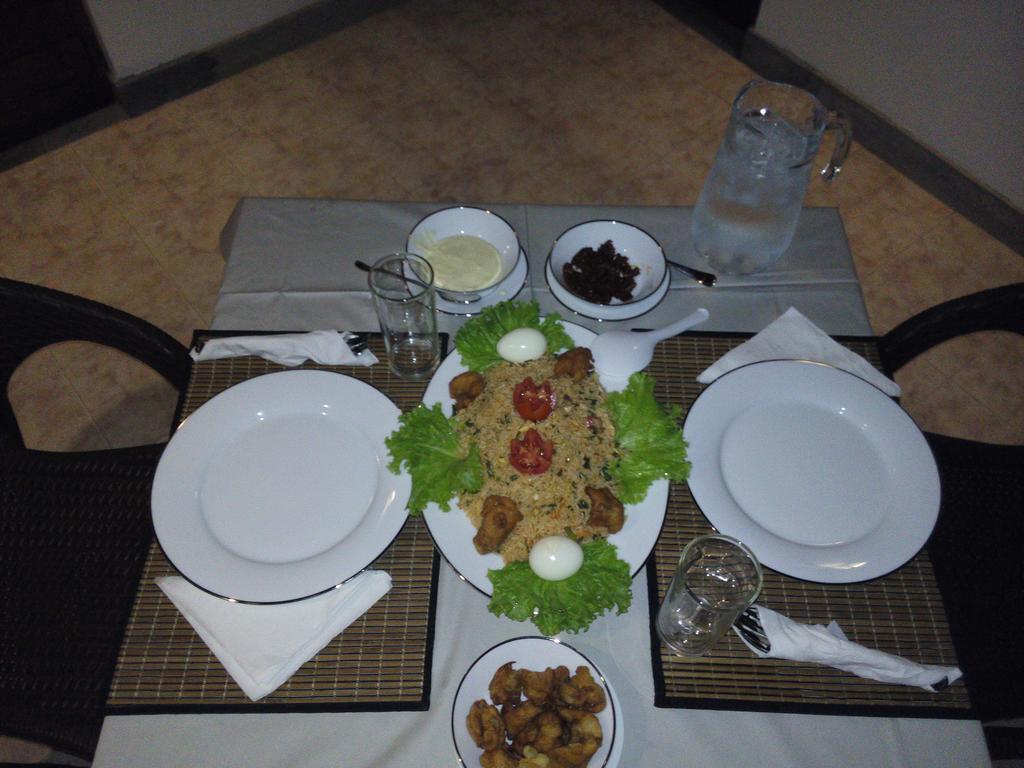 Inlak Garden Hotel Negombo Kültér fotó